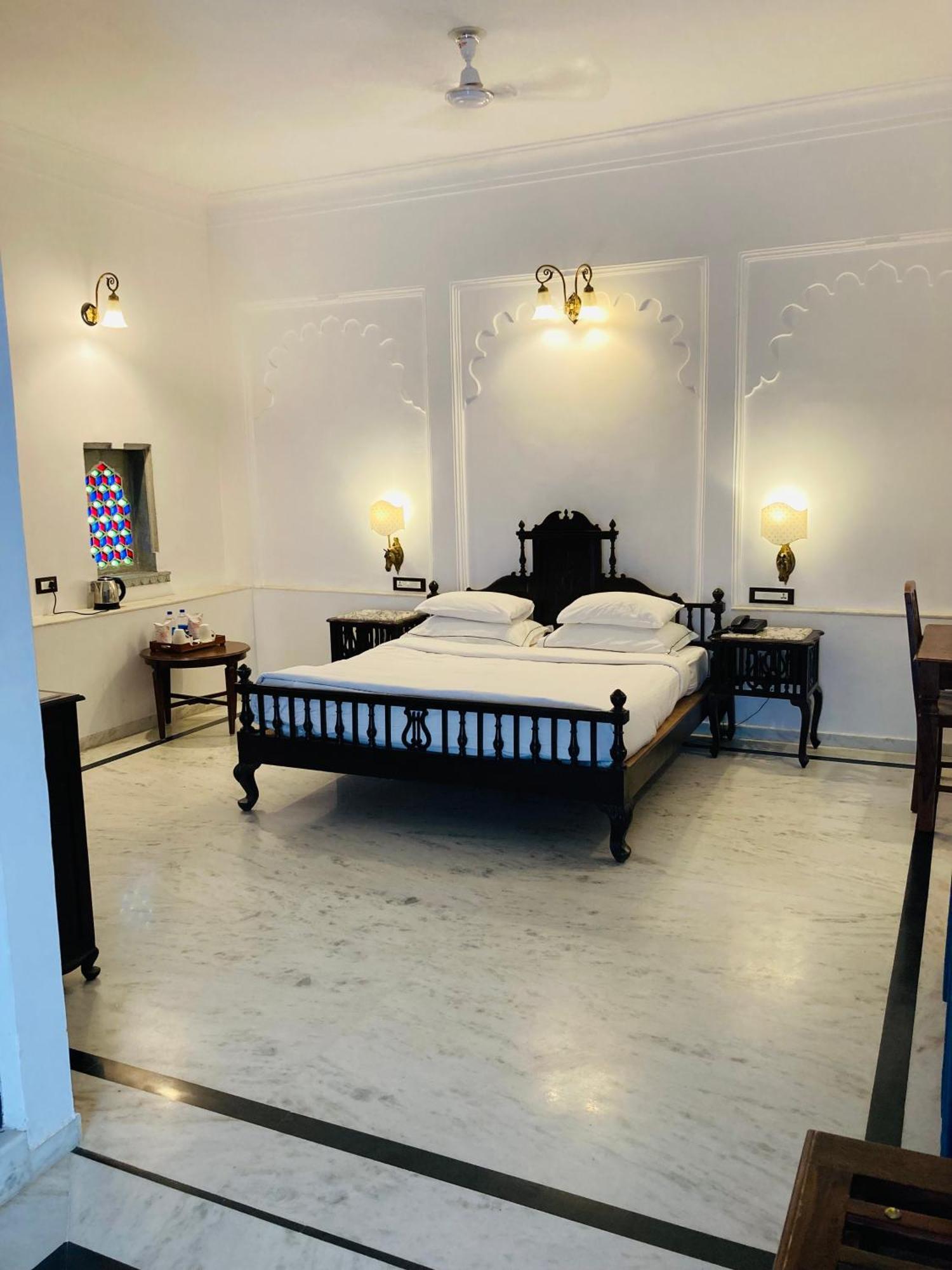 Amet Haveli - A Heritage Hotel Udajpur Zewnętrze zdjęcie