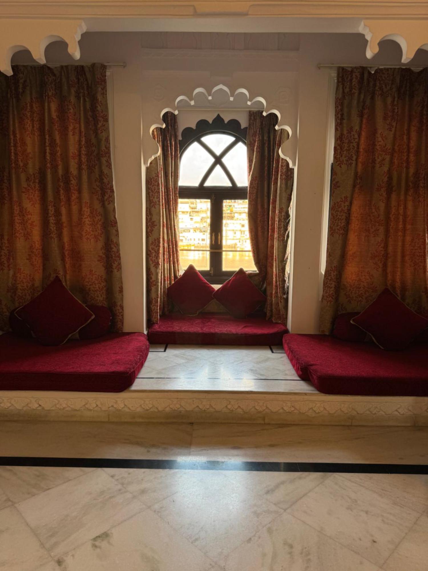 Amet Haveli - A Heritage Hotel Udajpur Zewnętrze zdjęcie